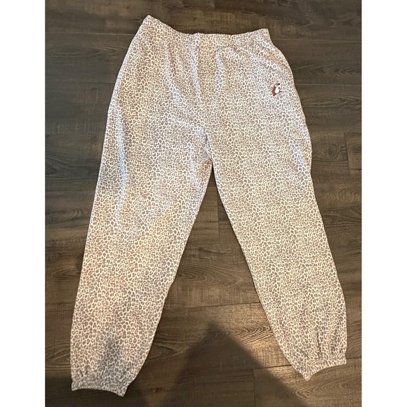 BUC-EE'S Pants - Buc-ee's Leopard Print Jogger Sweatpants Womens 2X Beaver Logo Lounge Pants Tan
